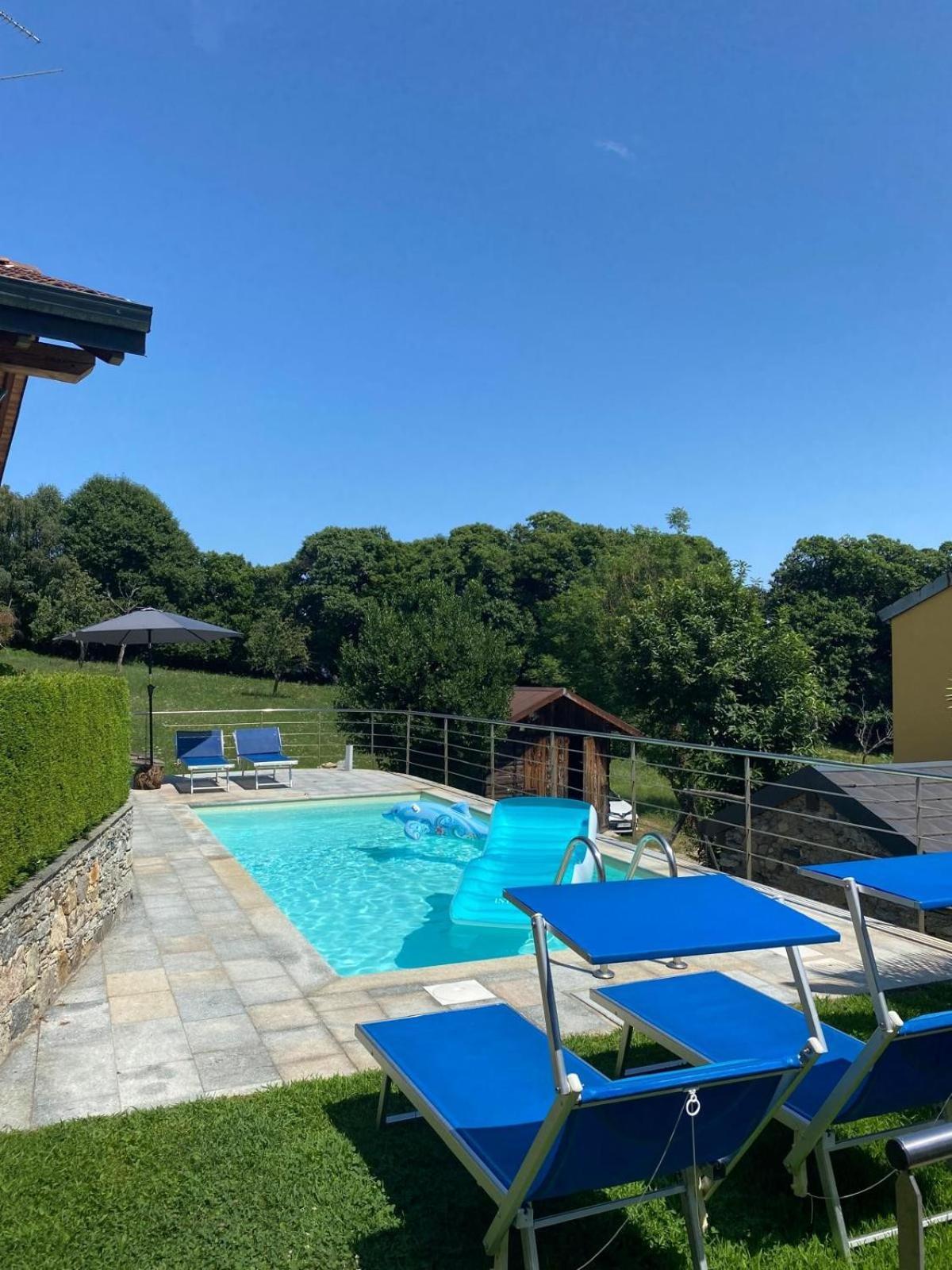 מאסינו ויסקונטי La Dolce Vita Chalet מראה חיצוני תמונה
