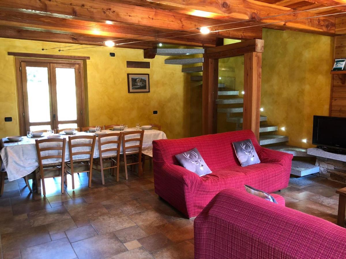 מאסינו ויסקונטי La Dolce Vita Chalet מראה חיצוני תמונה